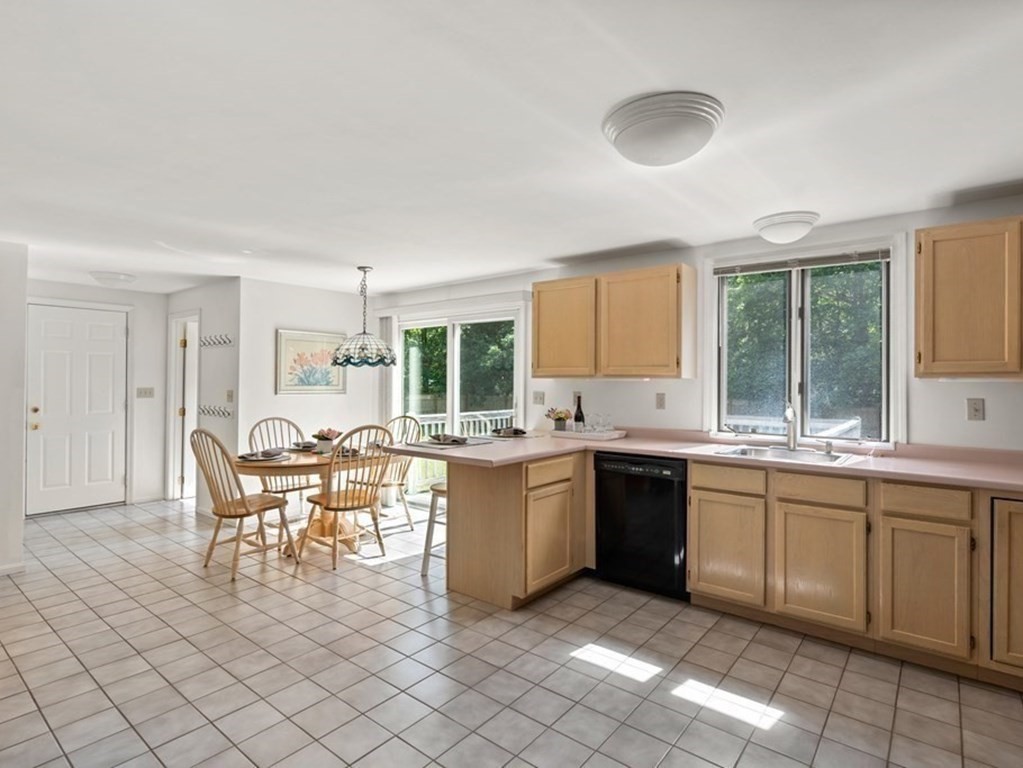 12 Powers Road Sudbury, MA 01776 - Photo 13 of 24