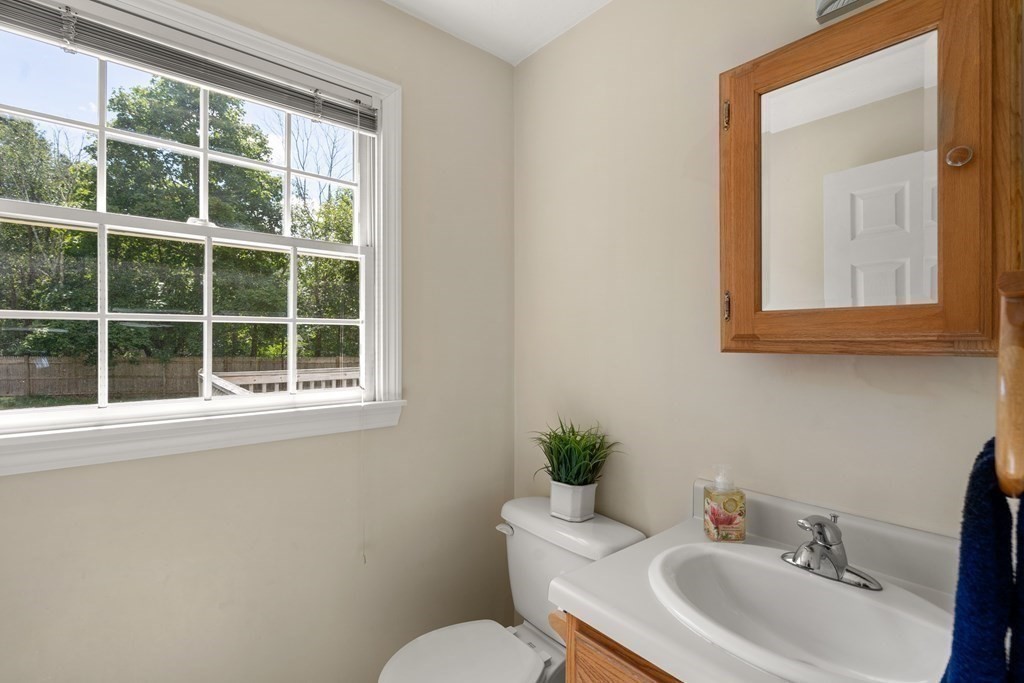 12 Powers Road Sudbury, MA 01776 - Photo 9 of 24