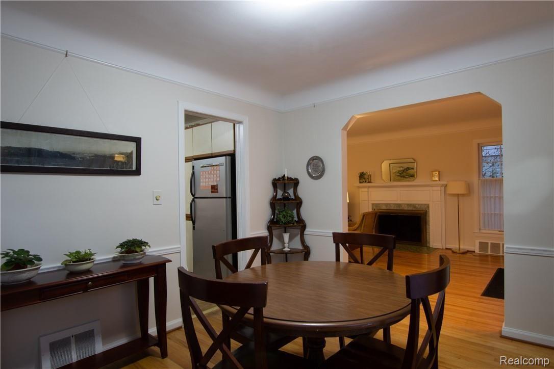 423 West Webster Road Royal Oak, MI 48073 - Photo 11 of 31 Webster-10.jpg