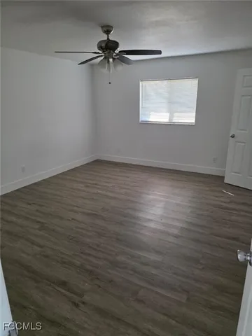 wooden floor in a empty room