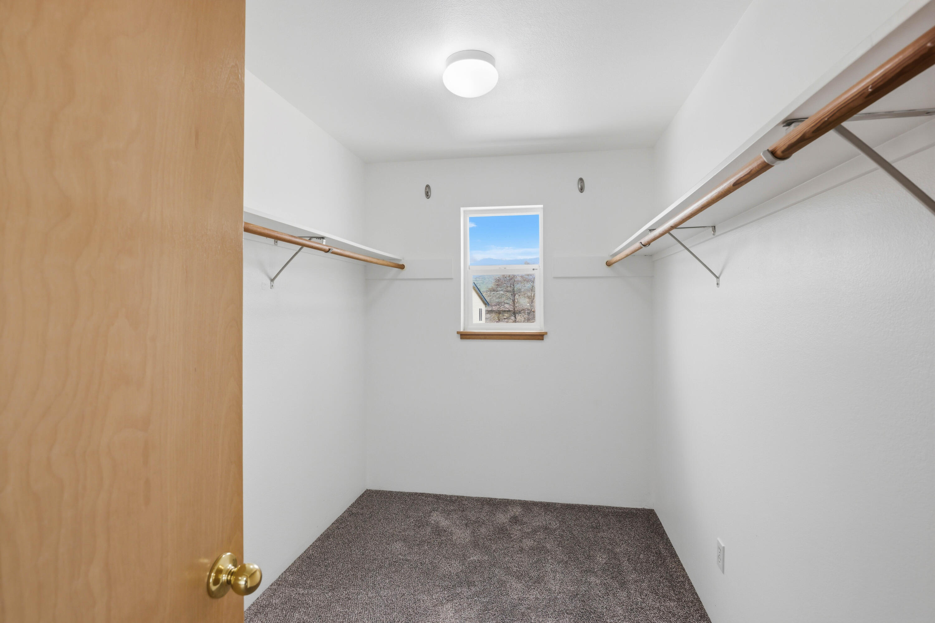 467 Tulipan Way Talent, OR 97540 - Photo 21 of 27