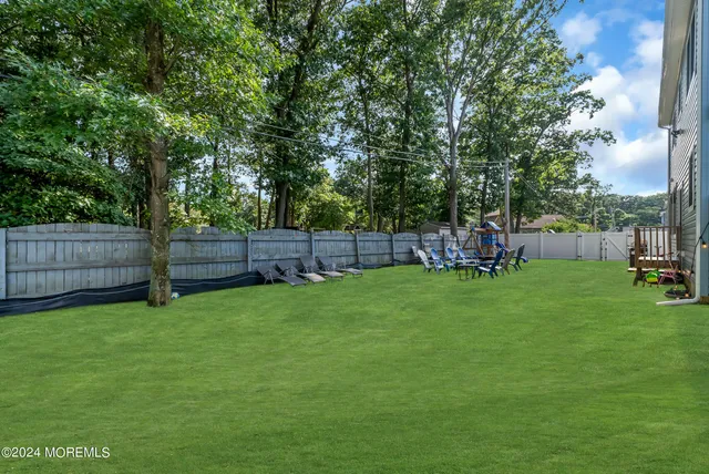 $1,260,000 | 8 Sarah Lane, Eatontown, NJ 07724