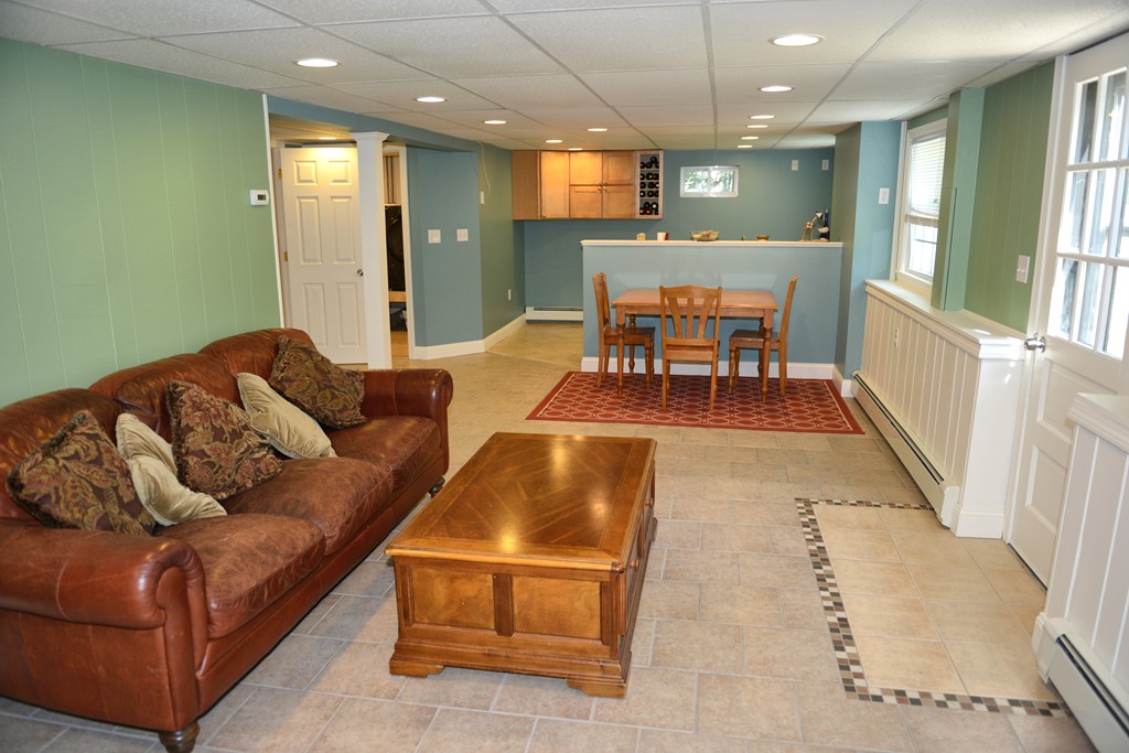 131 Ipswich Road Topsfield, MA 01983 - Photo 28 of 30