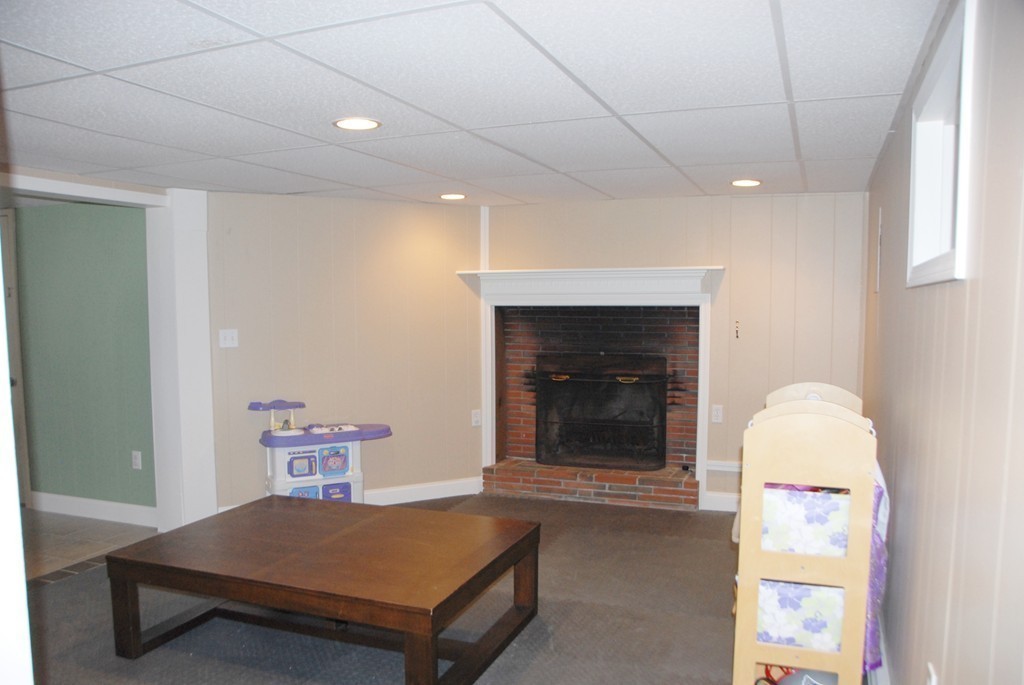 131 Ipswich Road Topsfield, MA 01983 - Photo 29 of 30