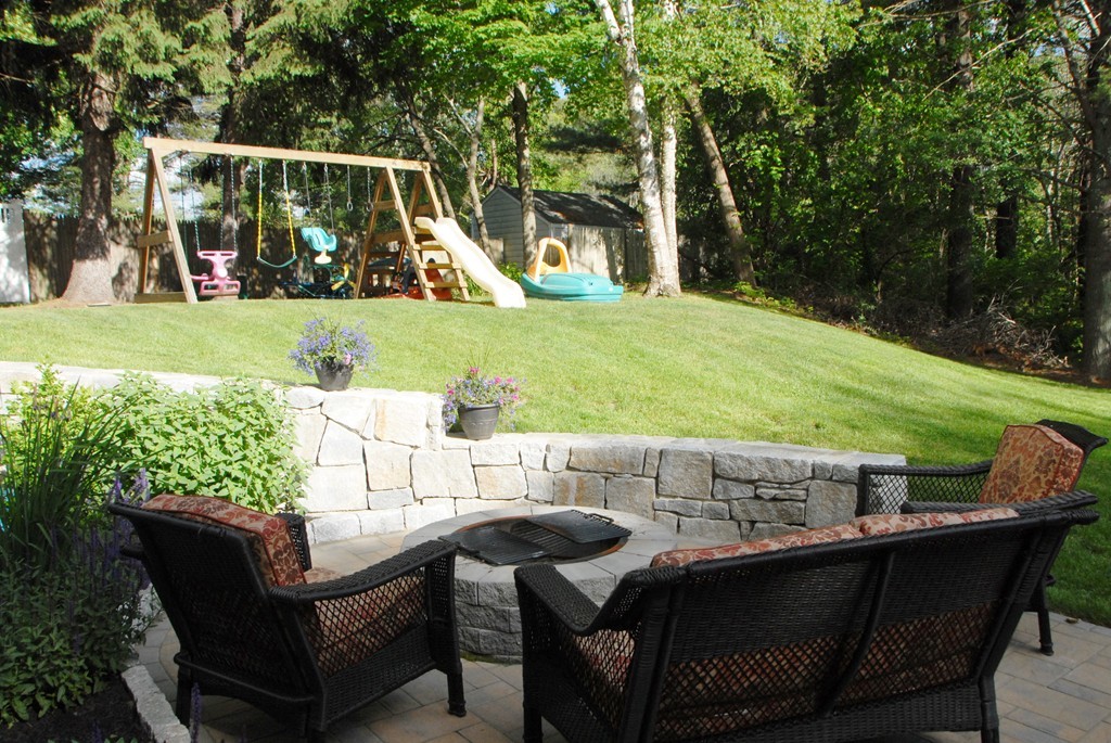 131 Ipswich Road Topsfield, MA 01983 - Photo 5 of 30