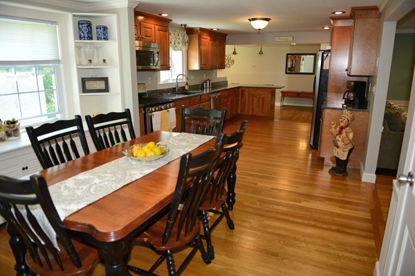 131 Ipswich Road Topsfield, MA 01983 - Photo 10 of 30