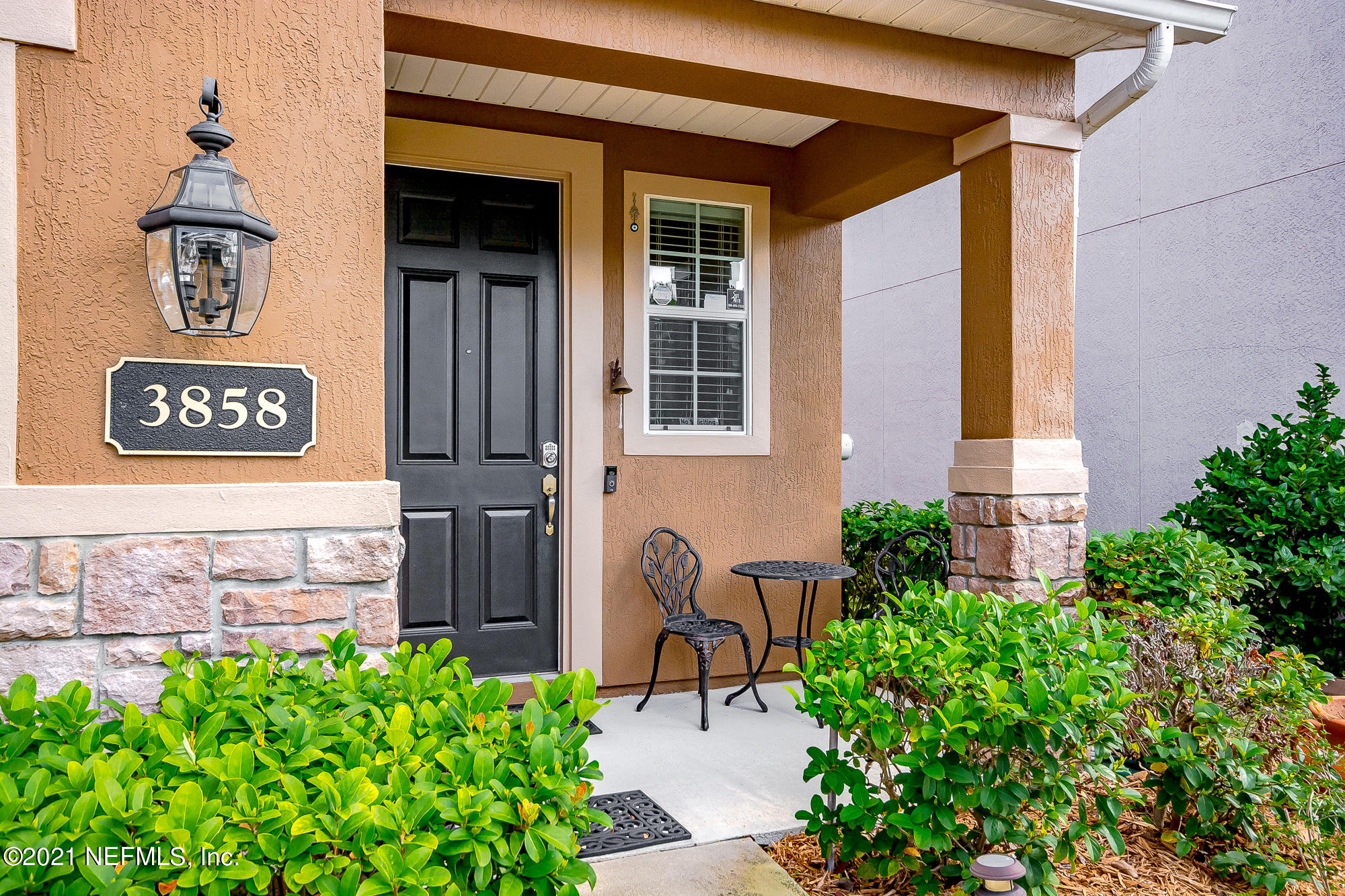 3858 Chasing Falls Road Orange Park, FL 32065 - Photo 4 of 40 Come on in!