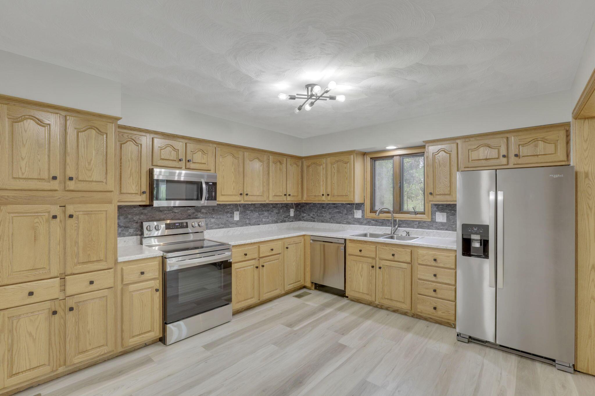 8015 Alspach Road Northwest Lancaster, OH 43130 - Photo 15 of 41 all stainless