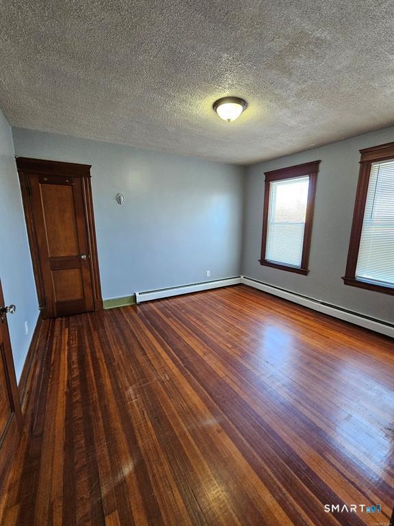 75 Vernon Street Waterbury, CT 06708 - Photo 9 of 12