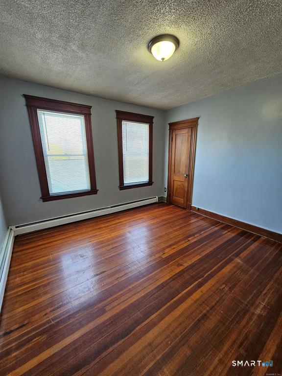 75 Vernon Street Waterbury, CT 06708 - Photo 10 of 12