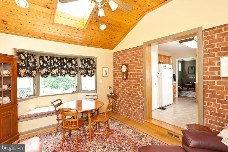 3613 Isbell Street Silver Spring, MD 20906 - Photo 11 of 28 Family Room