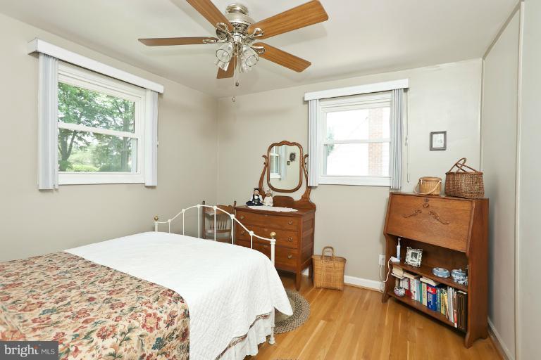 3613 Isbell Street Silver Spring, MD 20906 - Photo 21 of 28 Bedroom 2