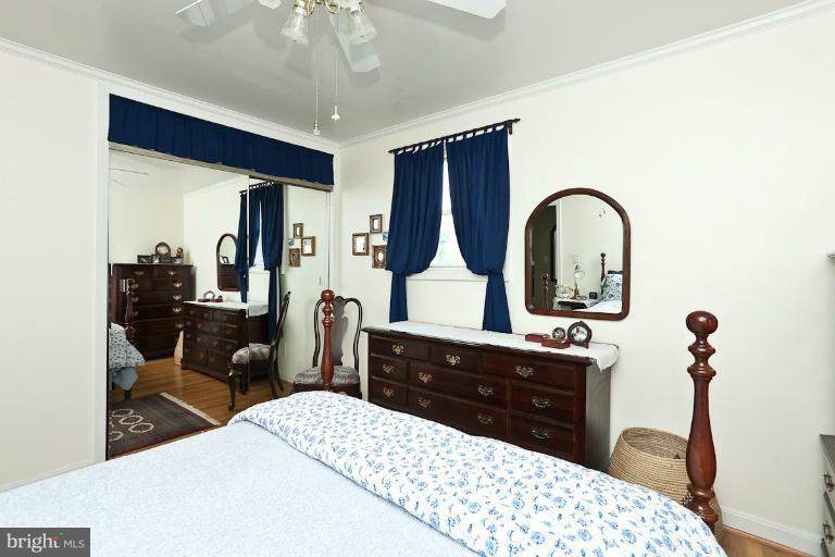3613 Isbell Street Silver Spring, MD 20906 - Photo 6 of 28 Bedroom (Master)