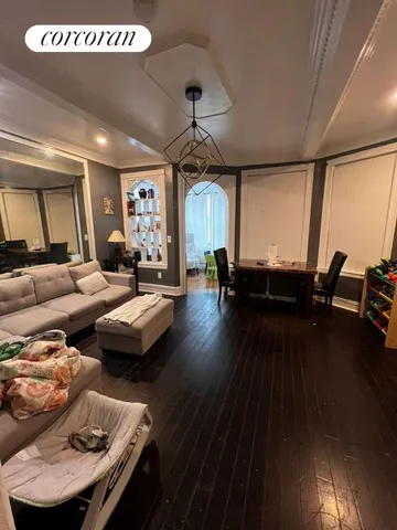 $1,100,000 | 732 East 223rd Street | Wakefield