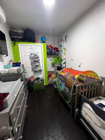 $1,100,000 | 732 East 223rd Street | Wakefield