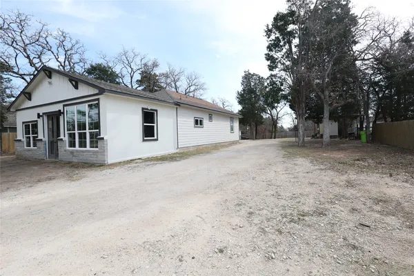 $389,000 | 250 La Selva Drive, Elgin, TX 78621