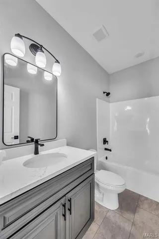 $375,000 | 1 Cedar At Park Hills, Warrenton, MO 63383