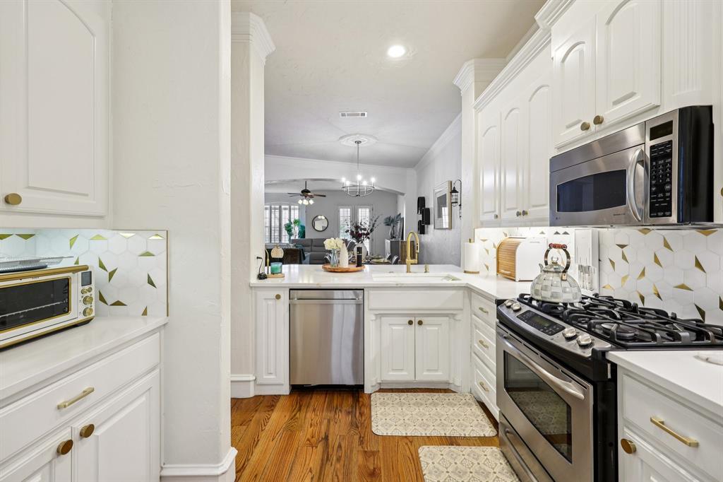 612 Rockingham Drive Irving, TX 75063 - Photo 11 of 31