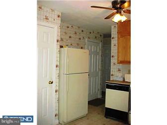 19 N Road Robesonia, PA 19551 - Photo 4 of 12 Kitchen