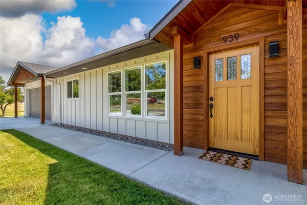 $699,000 | 939 Stanley Drive, College Place, WA 99324