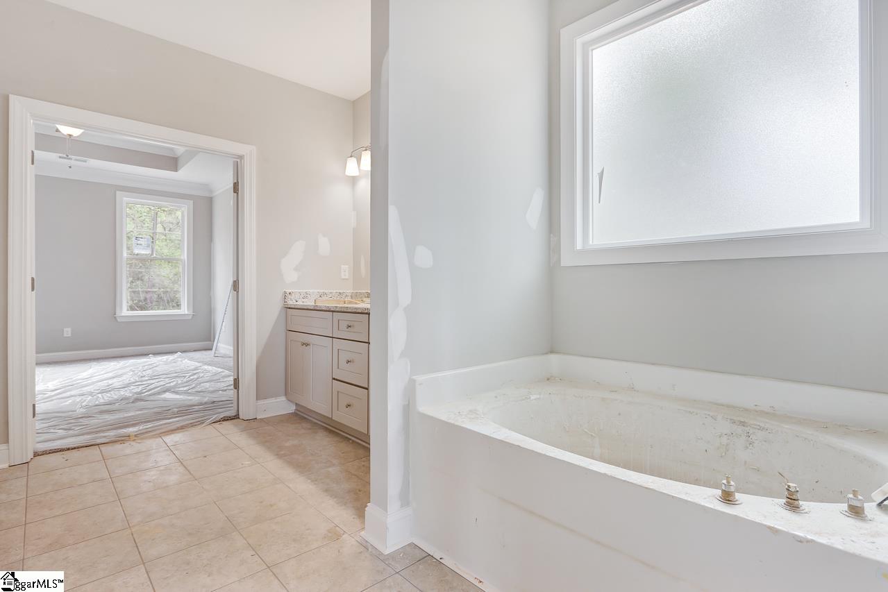 1042 Welcome Road Williamston, SC 29697 - Photo 12 of 31 Gallery Image 12