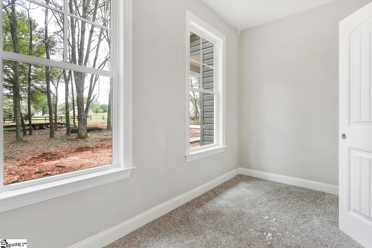 1042 Welcome Road Williamston, SC 29697 - Photo 24 of 31 Gallery Image 24