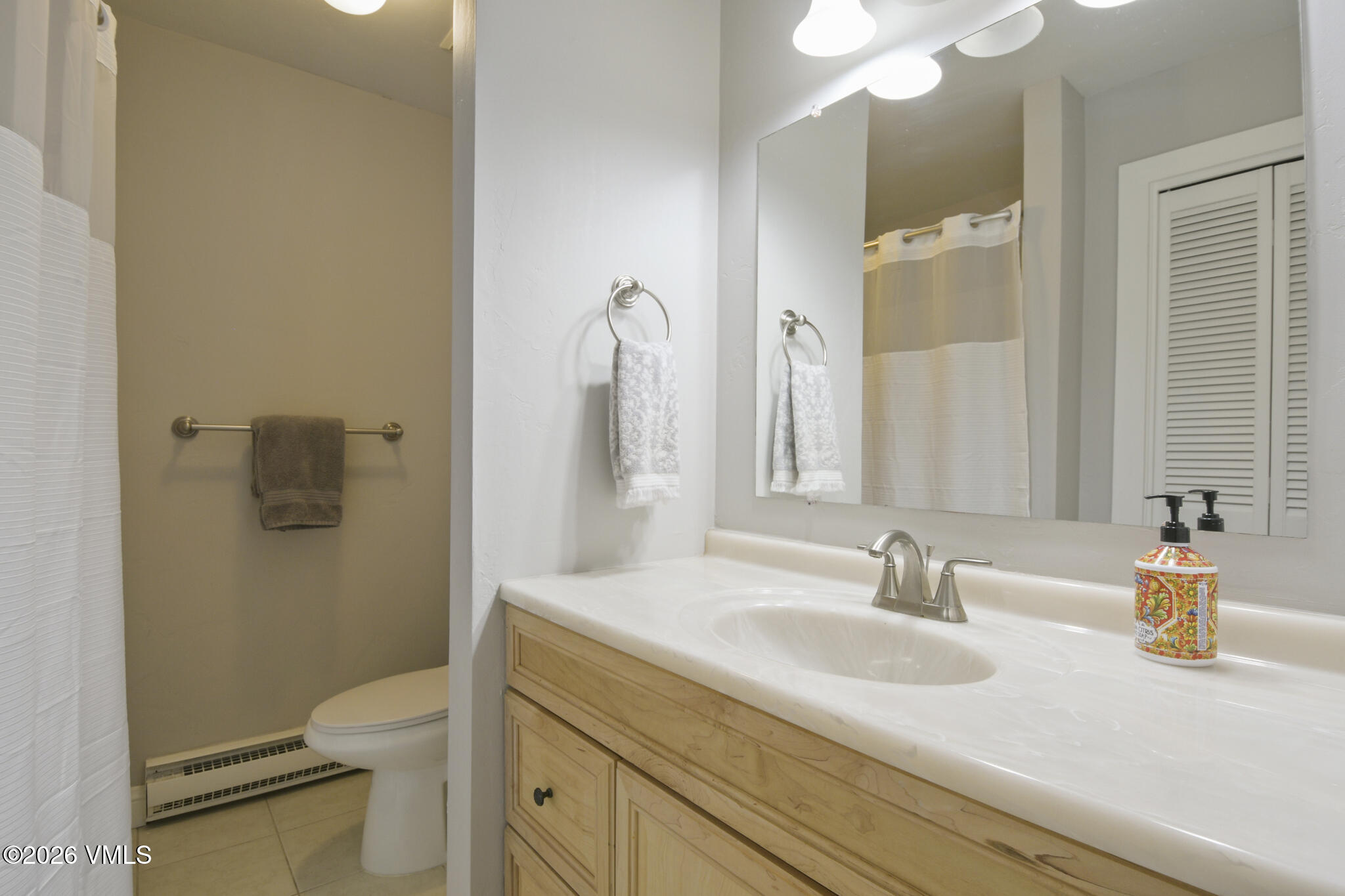 87 Deer Run Eagle-Vail, CO 81620 - Photo 21 of 36 87 deer run - MLS Sized - 028 - 24 Bathr