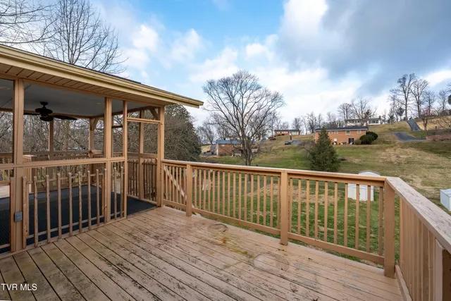 $375,000 | 325 Polaris Drive, Bluff City, TN 37618