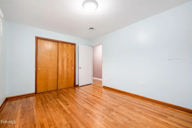 $375,000 | 325 Polaris Drive, Bluff City, TN 37618