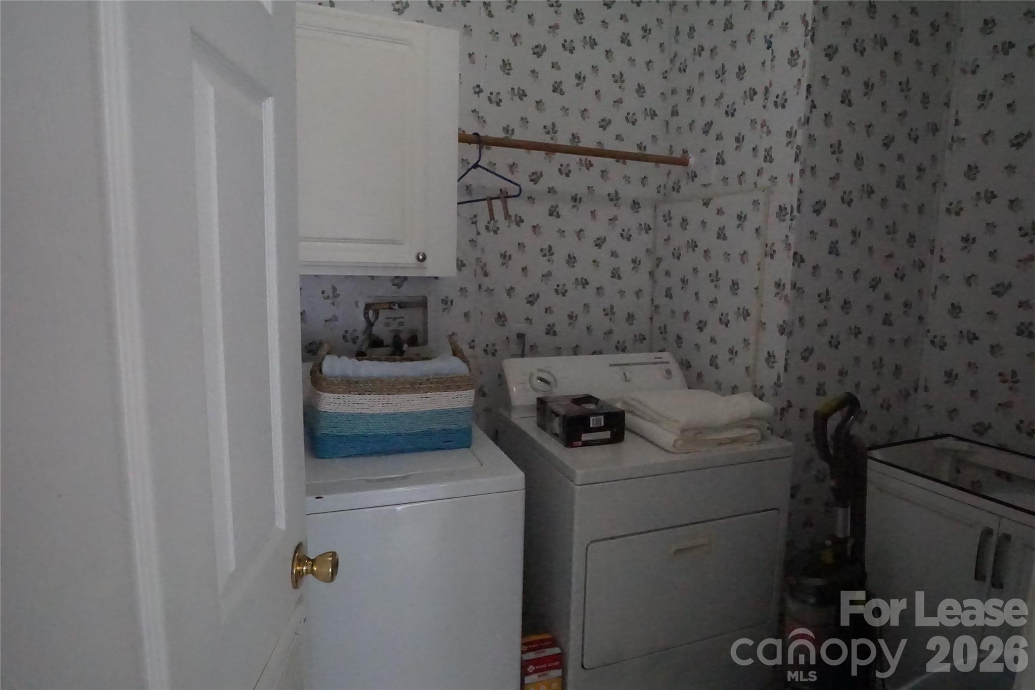 4550 Lee Cline Road Conover, NC 28613 - Photo 8 of 17 a utility room with dryer and washer