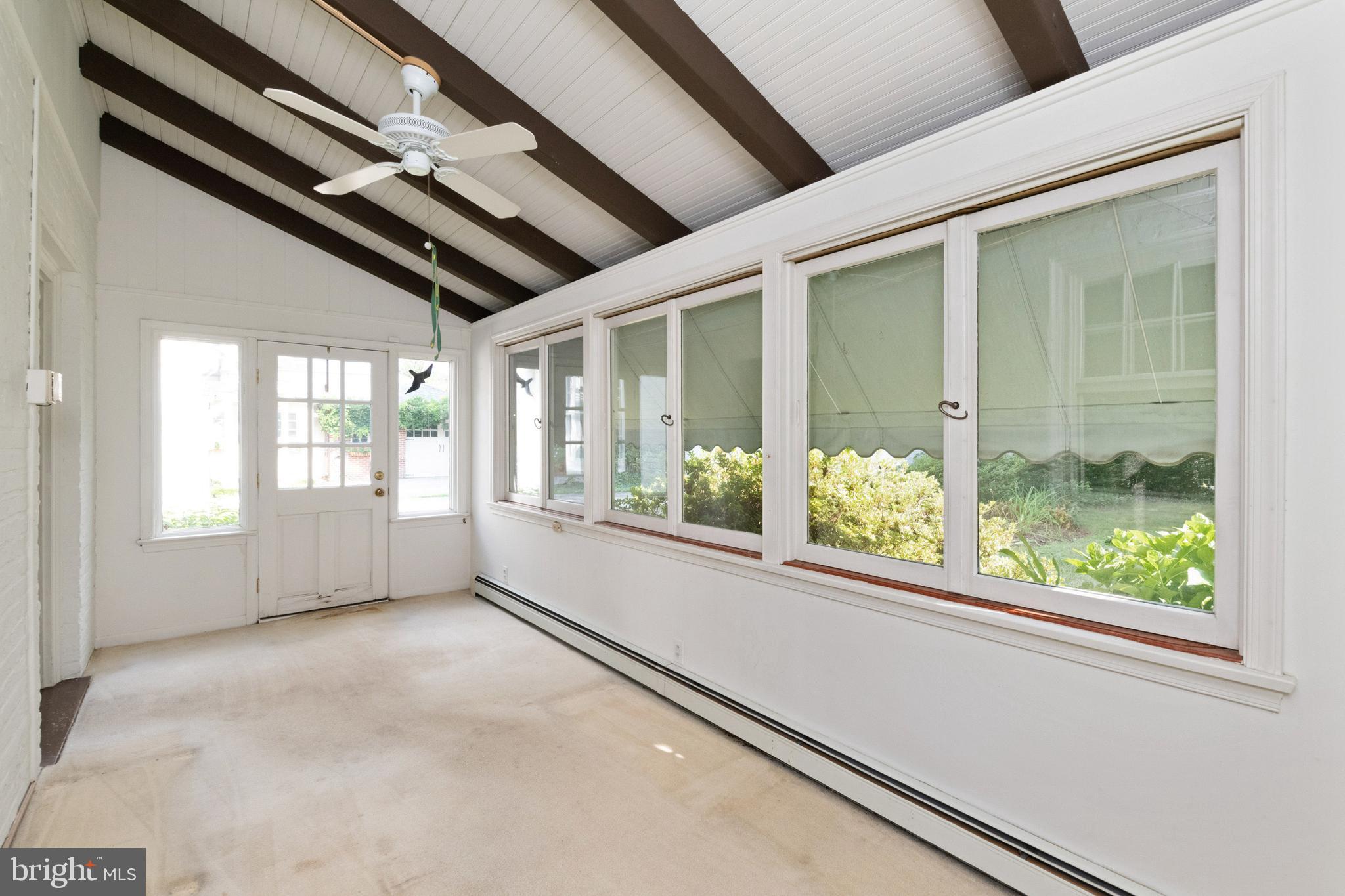 601 Coventry Road Baltimore, MD 21286 - Photo 17 of 43 Sunroom