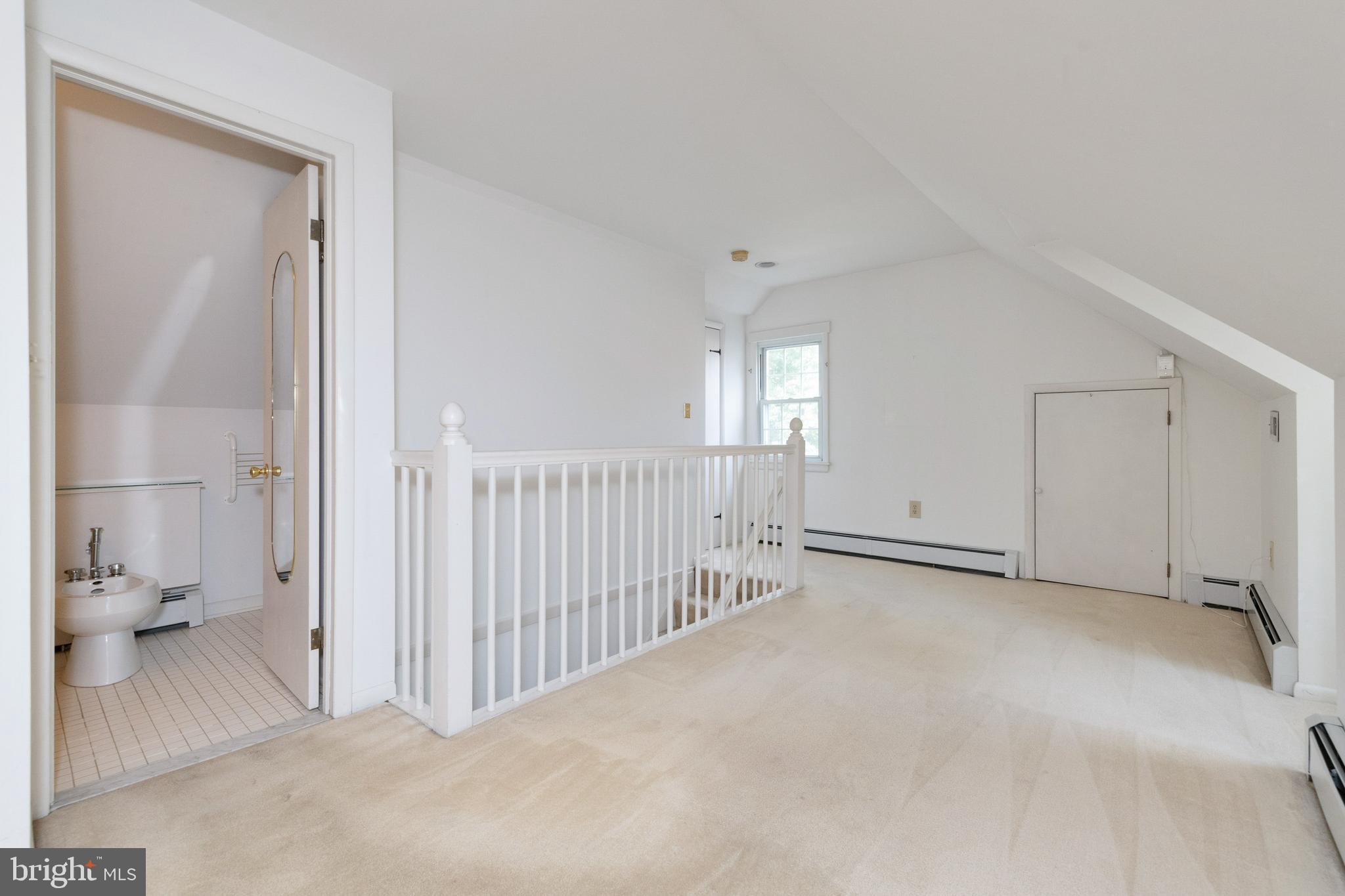 601 Coventry Road Baltimore, MD 21286 - Photo 27 of 43 Bedroom # 3 with full bath
