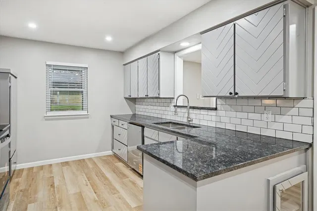 $469,900 | 2829 Southridge Drive, Grapevine, TX 76051