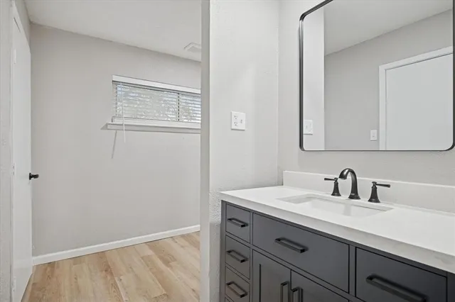 $469,900 | 2829 Southridge Drive, Grapevine, TX 76051