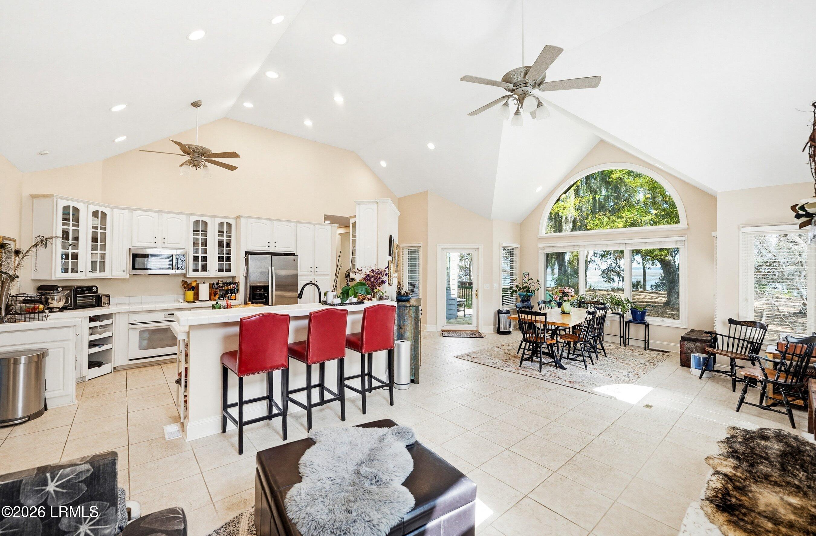 50 Long Point Drive Beaufort, SC 29907 - Photo 11 of 85 Family Room Area