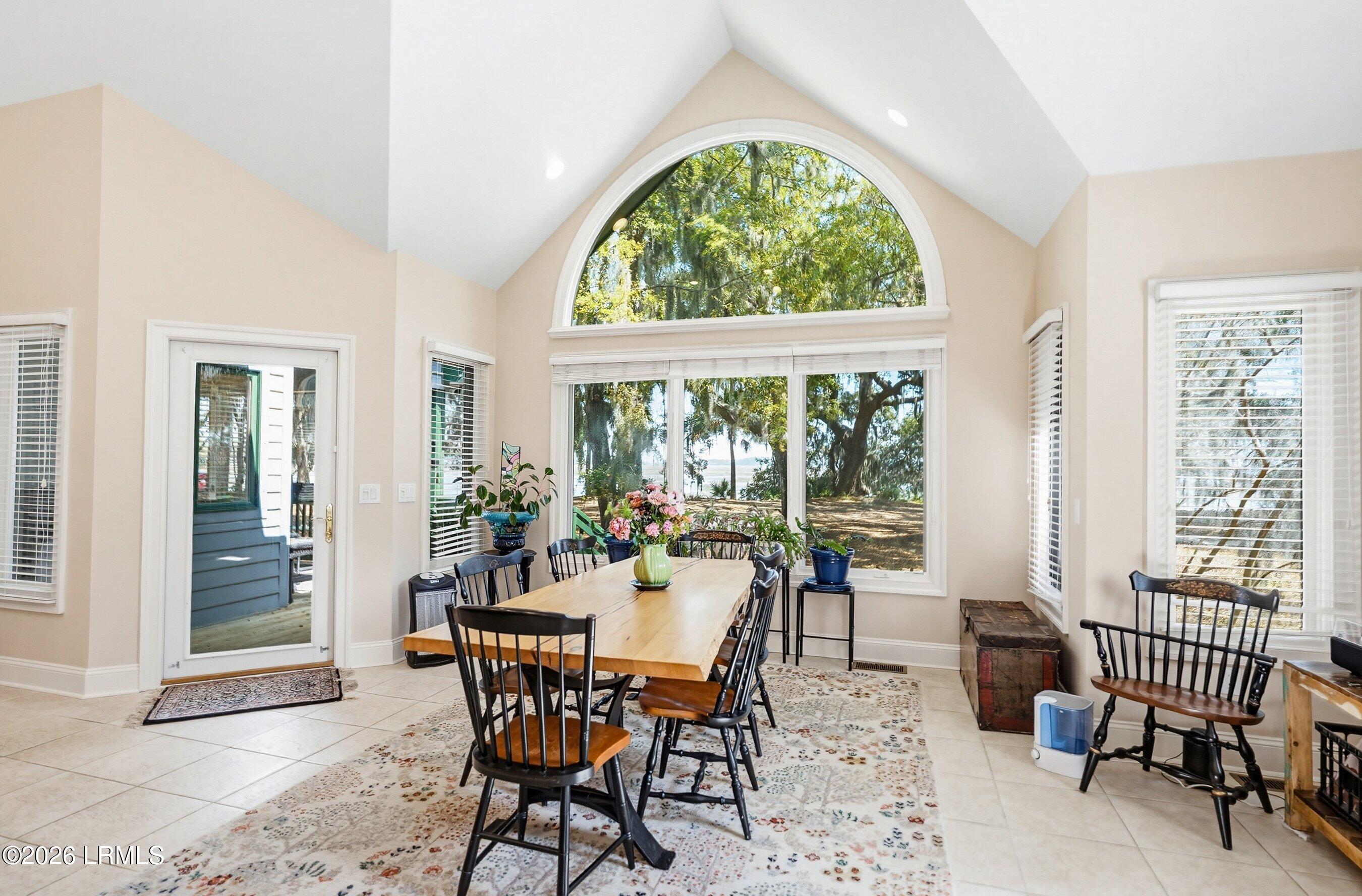 50 Long Point Drive Beaufort, SC 29907 - Photo 10 of 85 4