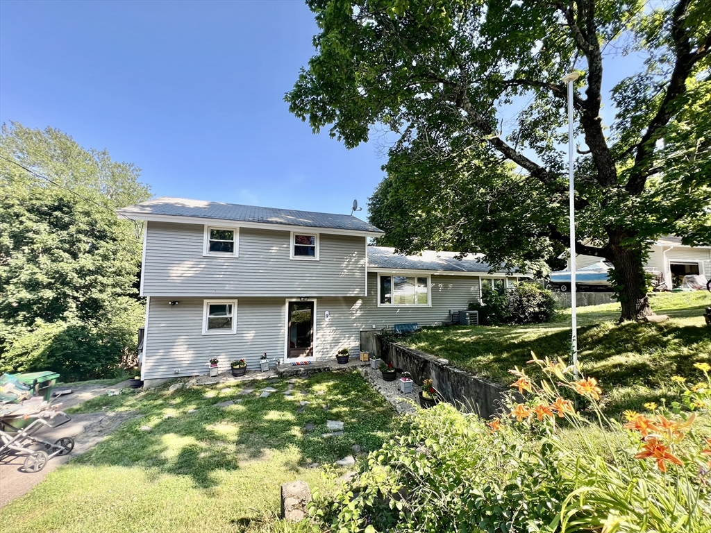 9 Champlain Drive Hudson, MA 01749 - Photo 1 of 19