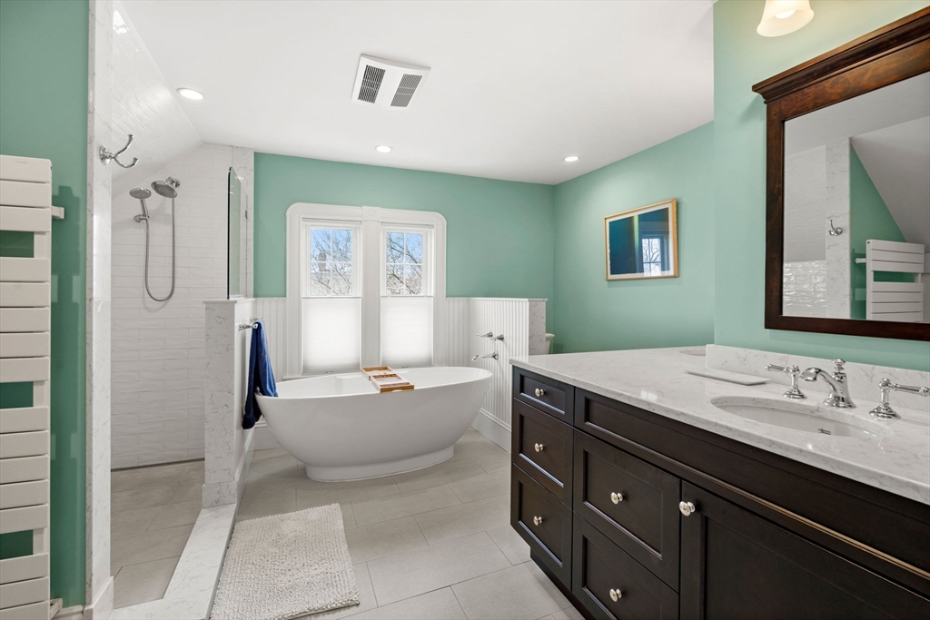 133 Elmwood Road, Unit 2 Swampscott, MA 01907 - Photo 26 of 42 Gallery Image 26