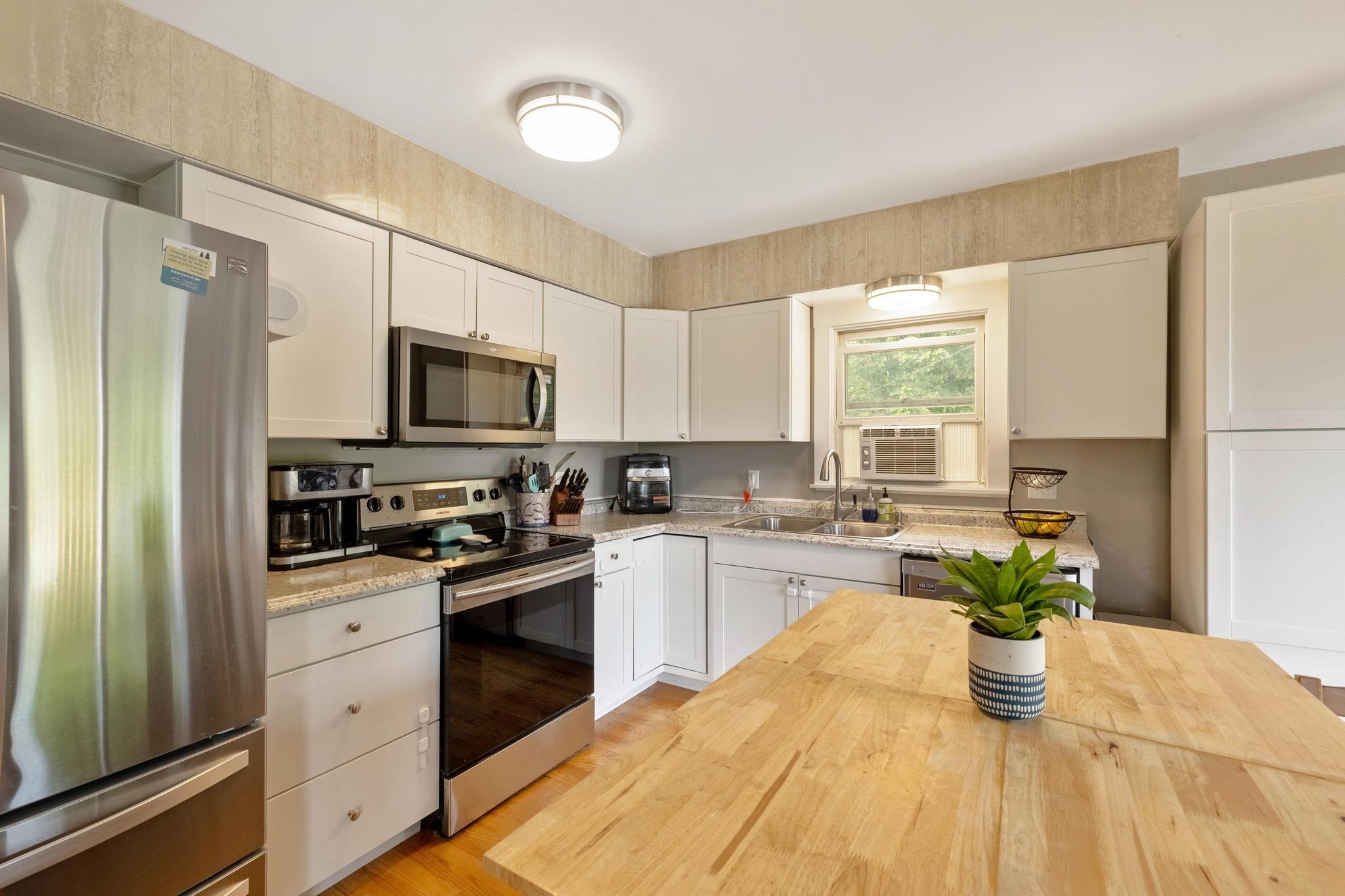248 Highway 7 Milton, VT 05468 - Photo 10 of 40