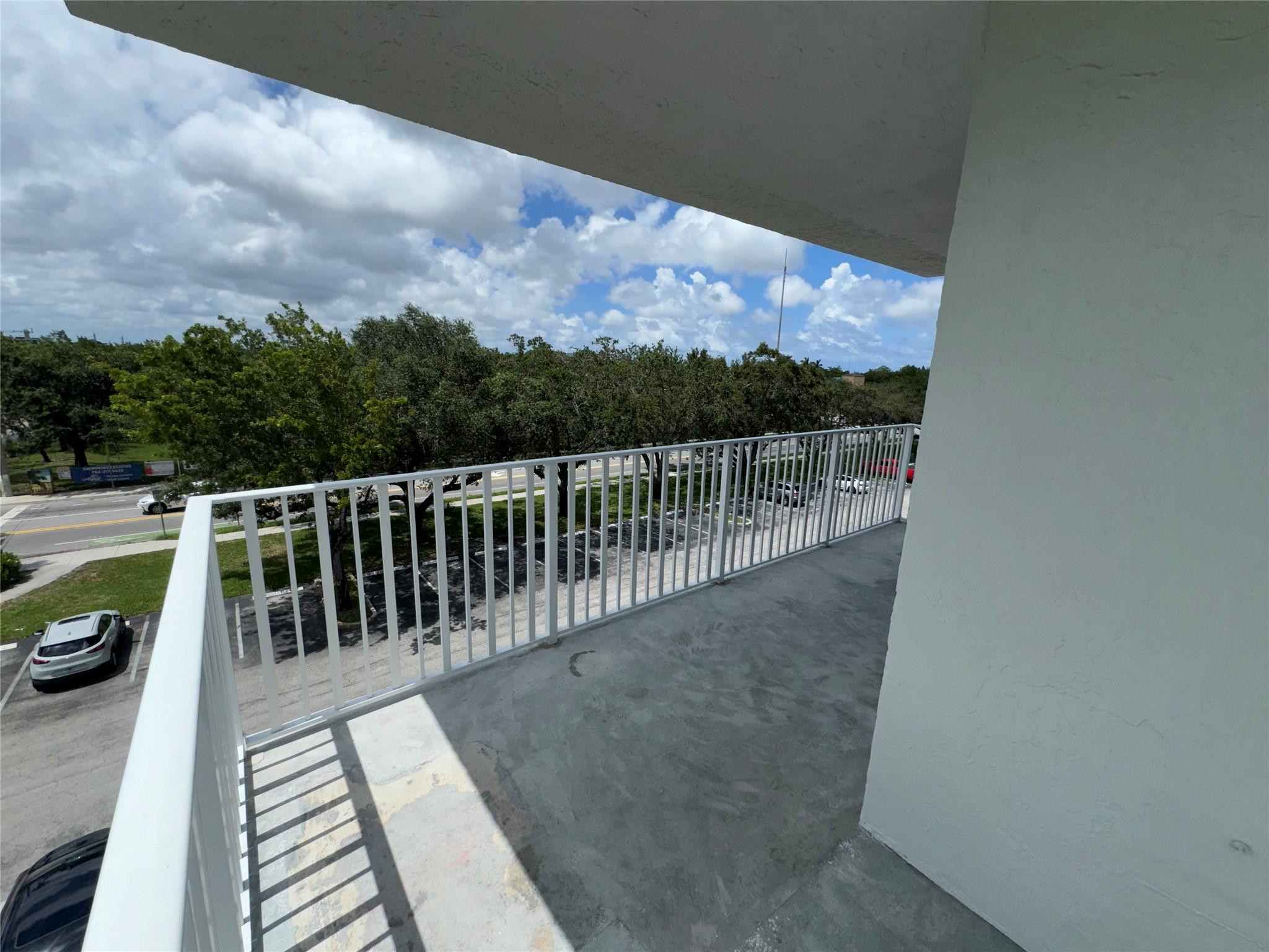 901 Hillcrest Drive, Unit 401 Hollywood, FL 33021 - Photo 21 of 21 Photo 21