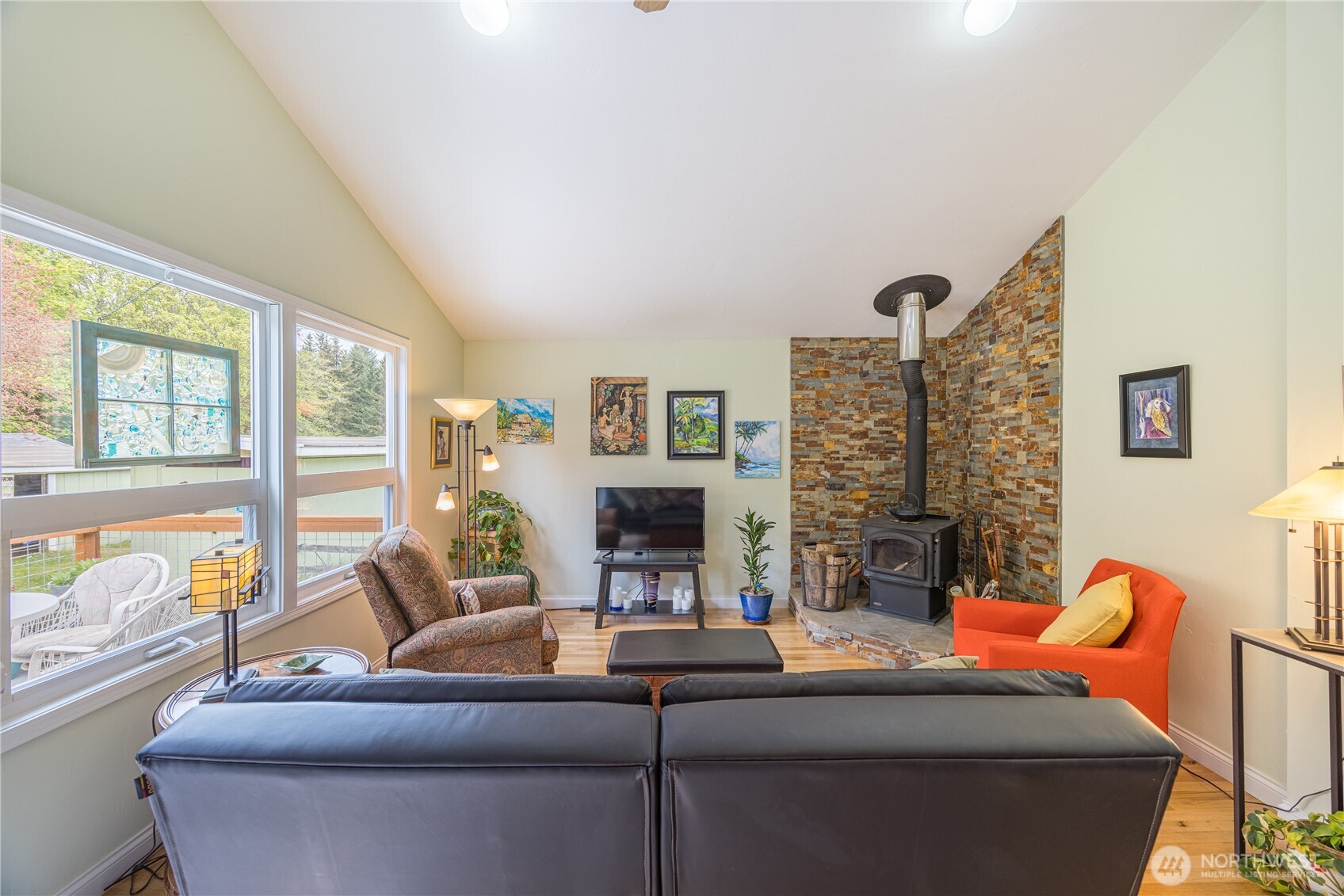 430 Black Diamond Road Port Angeles, WA 98363 - Photo 5 of 27
