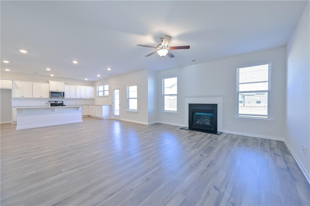 303 Eleanora Crossing Loganville, GA 30052 - Photo 15 of 49