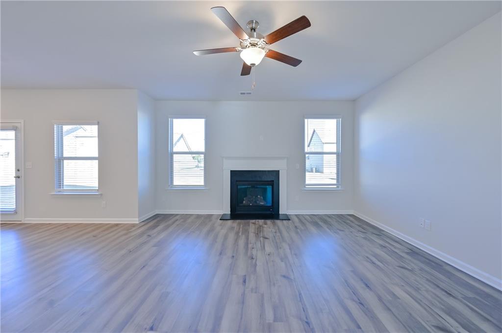 303 Eleanora Crossing Loganville, GA 30052 - Photo 16 of 49