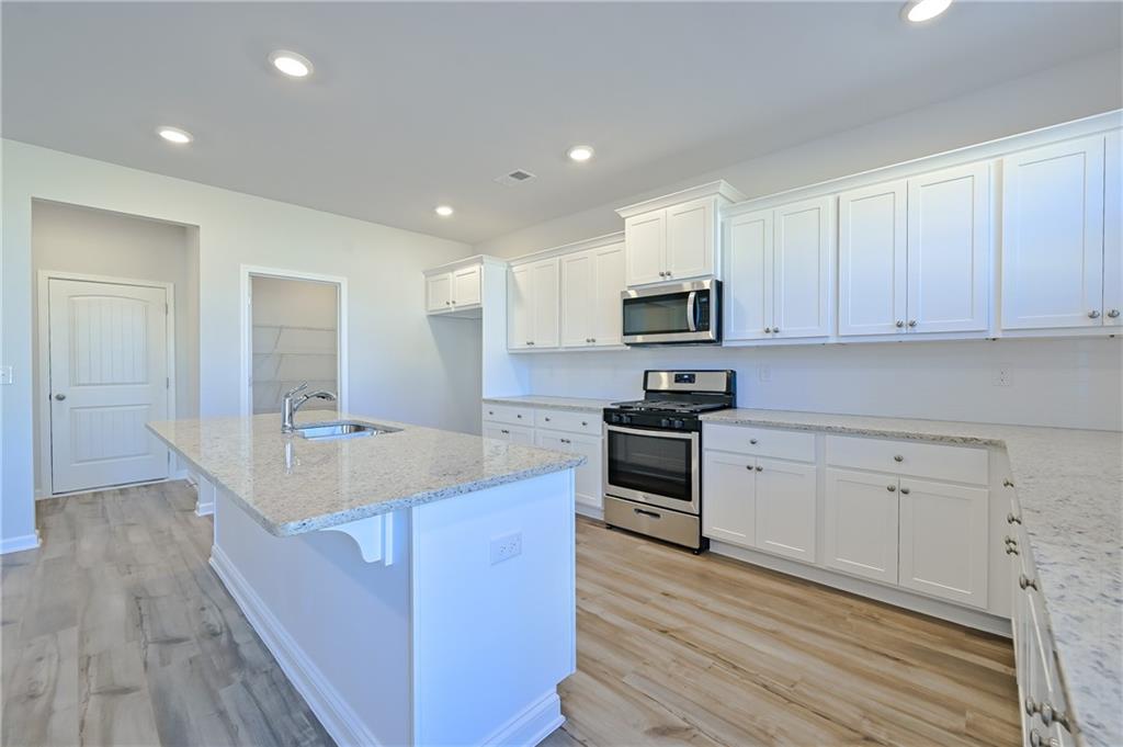 303 Eleanora Crossing Loganville, GA 30052 - Photo 22 of 49