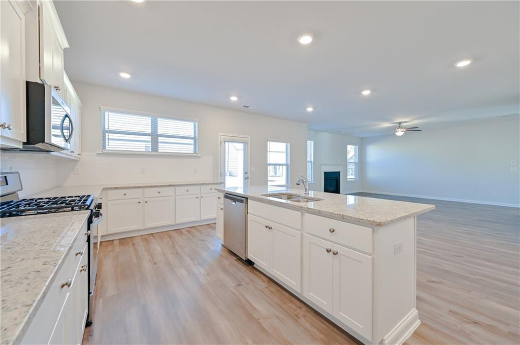 303 Eleanora Crossing Loganville, GA 30052 - Photo 23 of 49