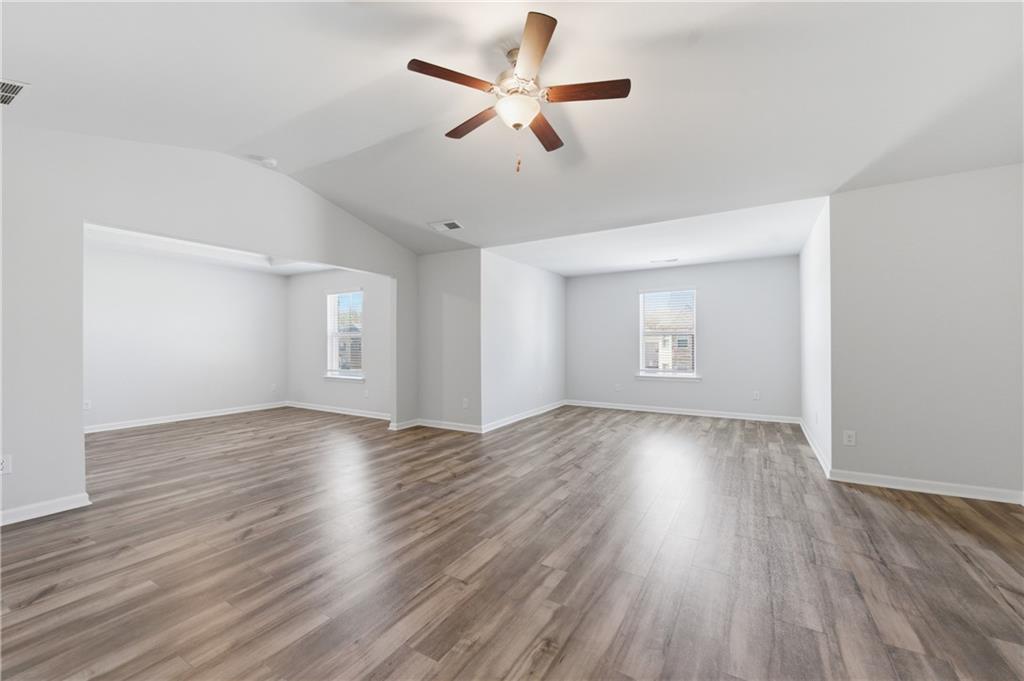 303 Eleanora Crossing Loganville, GA 30052 - Photo 31 of 49