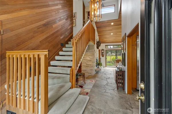a view of entryway