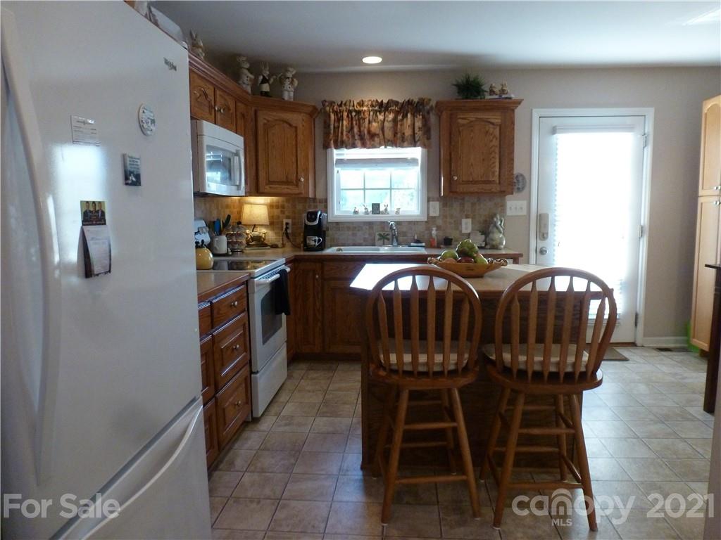 2176 Cane Mill Road Lancaster, SC 29720 - Photo 11 of 26 Gallery Image 11