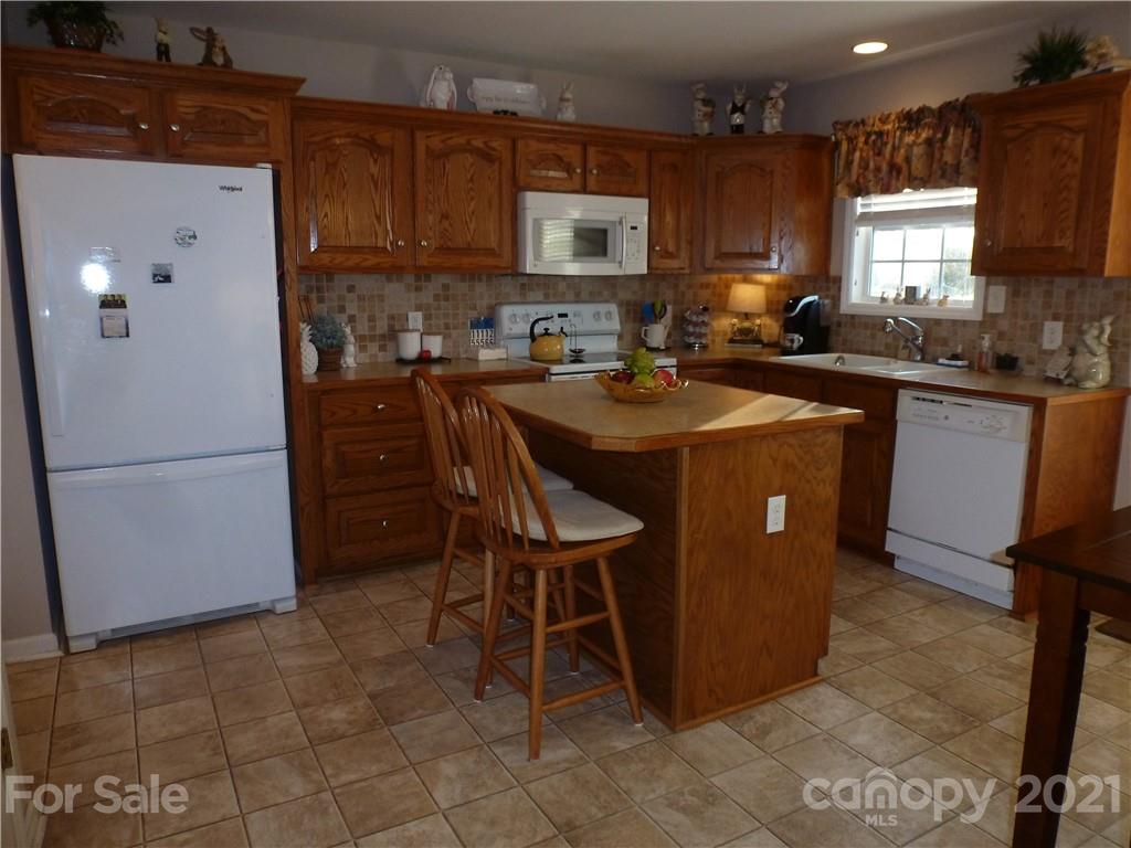 2176 Cane Mill Road Lancaster, SC 29720 - Photo 10 of 26 Gallery Image 10