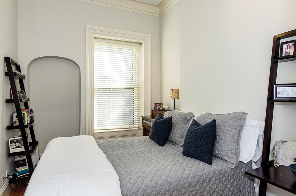 322 Beacon Street, Unit 7 Boston, MA 02116 - Photo 7 of 10